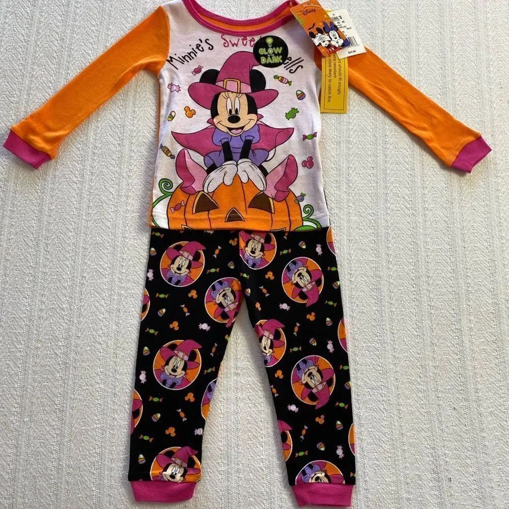 Disney's Girl’s Size 2T Minnie Mouse Halloween "Sweet Treats" Pajama Set